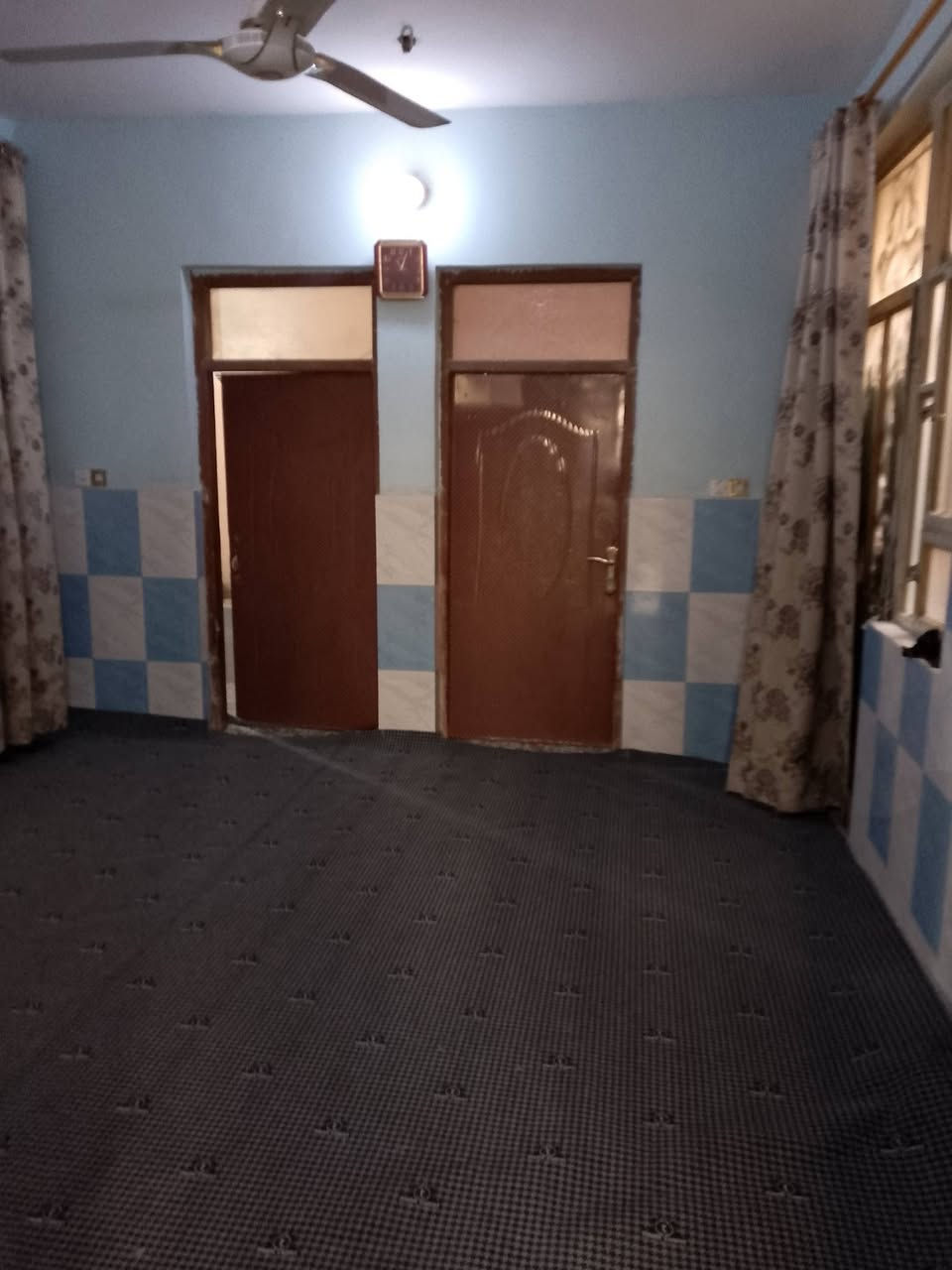 السلام عليكم 160 معروضه للبيع 20 الشعله الدوانب شارع بيت موزان ***********
