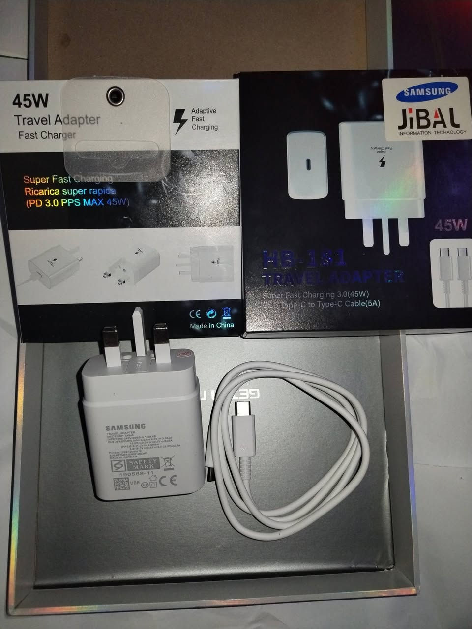 شاحنه سامسونج اصلية وكالة  تشحن شحن سريع جدا 45واط 
السعر 12الف معا التوصيل نهايتة


**إذا كنت صاحب هذا الإعلان وتريد حذفه لأي سبب، رجاءا أرسل رسالة إلى الدعم الفني**