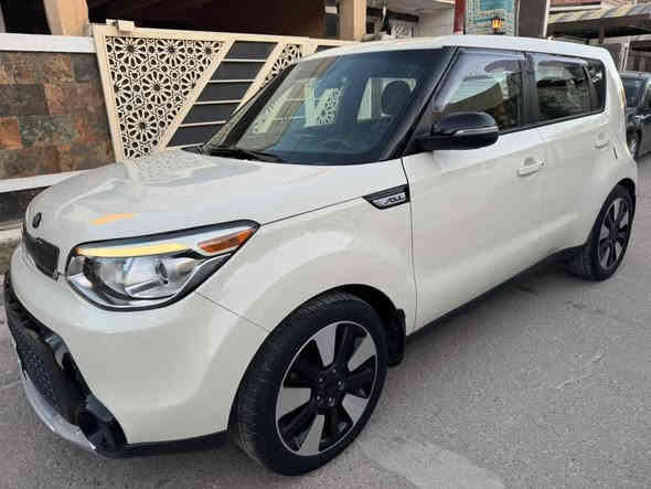 سلام عليكم 
كيه صول 
موديل 2015
جديده بمعنى الكلمة 
رقم بغداد مشروع وطني 
ماشيه 67 
سعر 118 وبيه مجال 
المكان بغداد العامرية 

‭0772 582 4139‬
