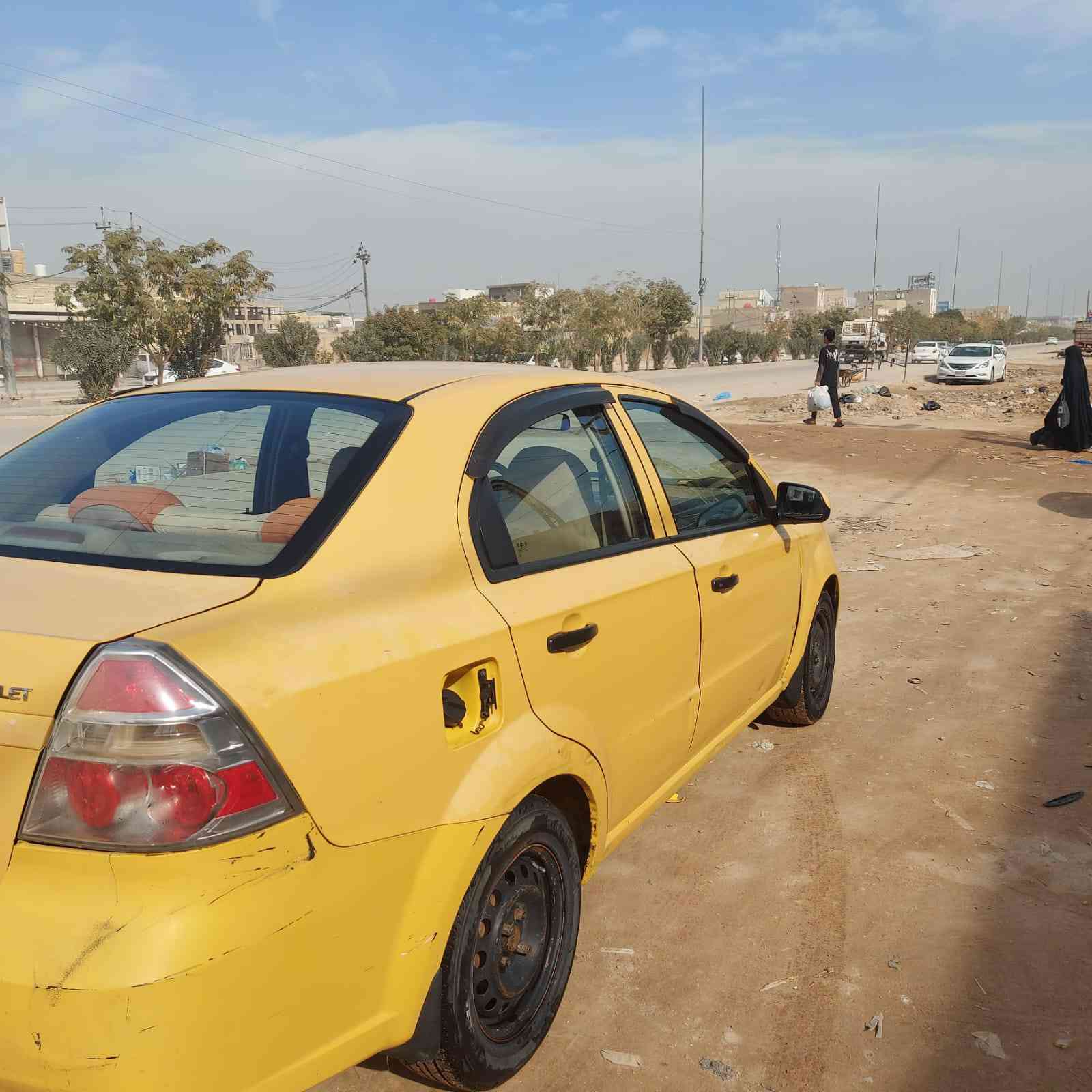 السلام عليكم افيو2011محرك وكير نضاف حداديه 100/70السياره باسمي رقم بابل انكليزي مشروع وطني بيه باب السايق مصبوغ والباقي شوف العين كير اوتوماتيك السعر 60وبيه مجال حك الجيه
مكان السياره نجف 
***********
