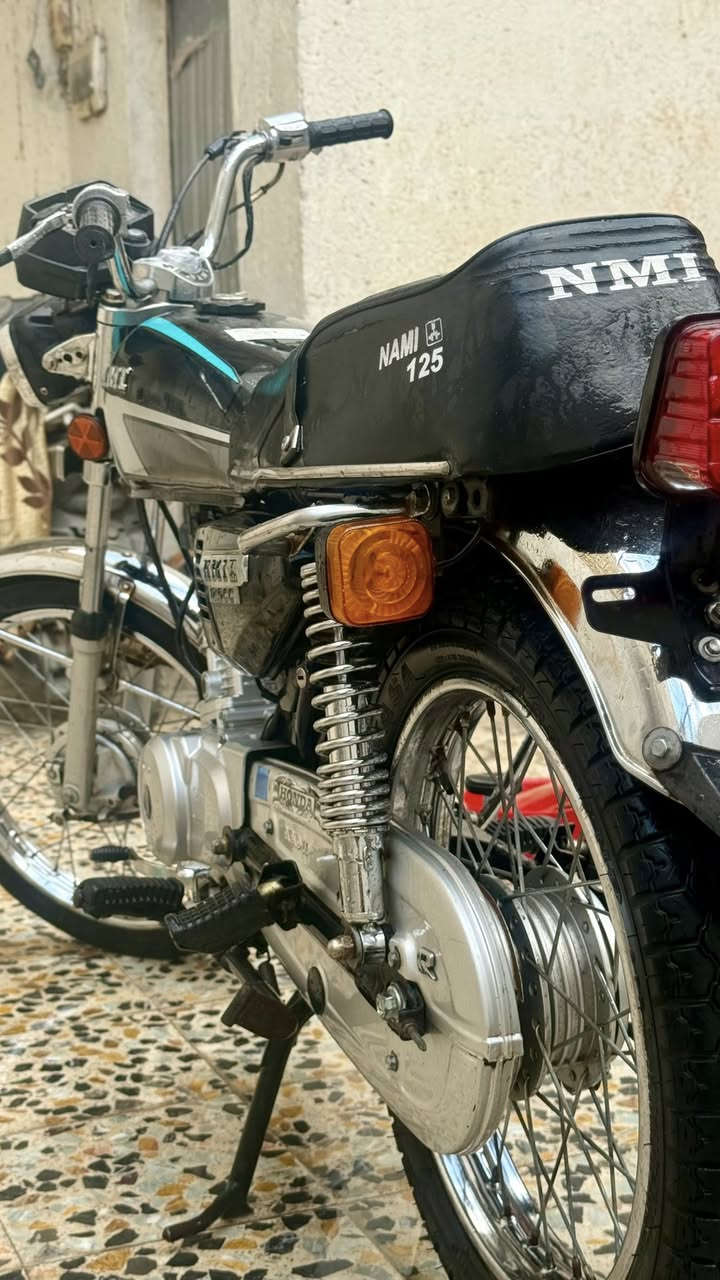 للبيع
السلام عليكم دراجه ايراني اصلي شلامجه الوكيل سيد خلدون موديل 2023 اوراق كامله، المكينه ما مفتوحه ابد والنظافه كدامكم السعر مليون و350 وبيها مجال شي بسيط لشراي رقم التواصل 
***********
