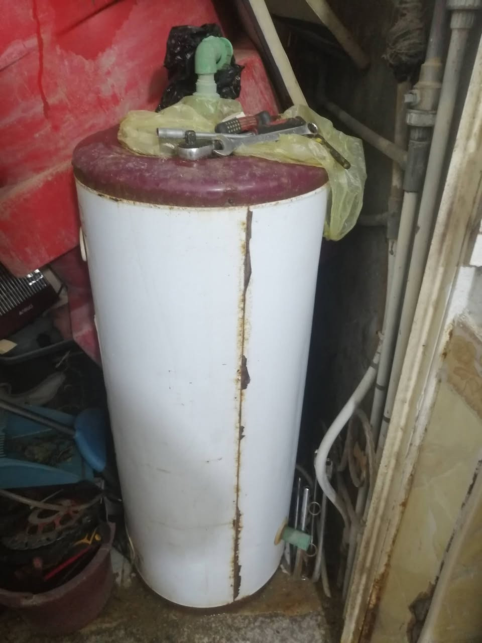 قيم واخذ
كيزر شغال هاذ الشتاء ماشغلناه شغال


**إذا كنت صاحب هذا الإعلان وتريد حذفه لأي سبب، رجاءا أرسل رسالة إلى الدعم الفني**