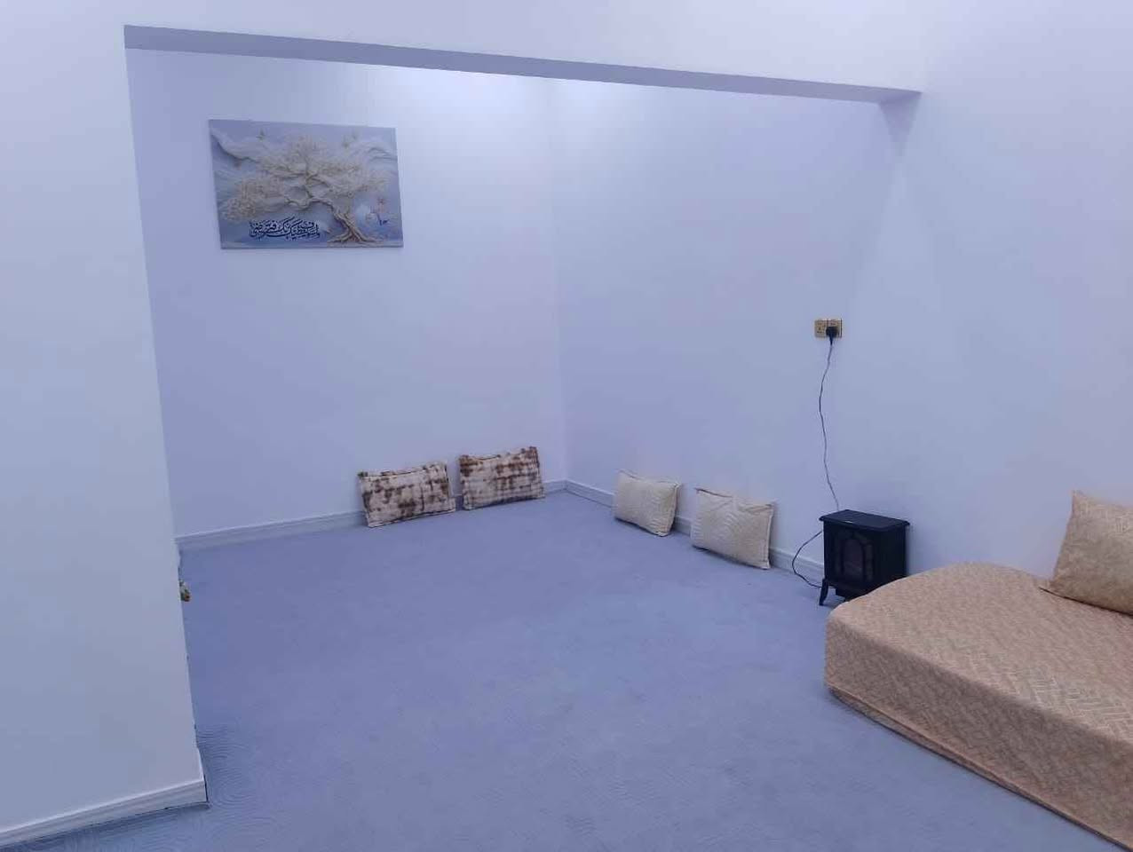 دار طابو زراعي باسم عراقي المساحه 100م الواجه8 النزال 12 طابق واحد بناء حديث 2026 غرفه واحده ب80 قابل للتفاوض للتواصل *********** شط العرب الصالحيه حي الأمير علي قريب للشارع الدولي Singapore
