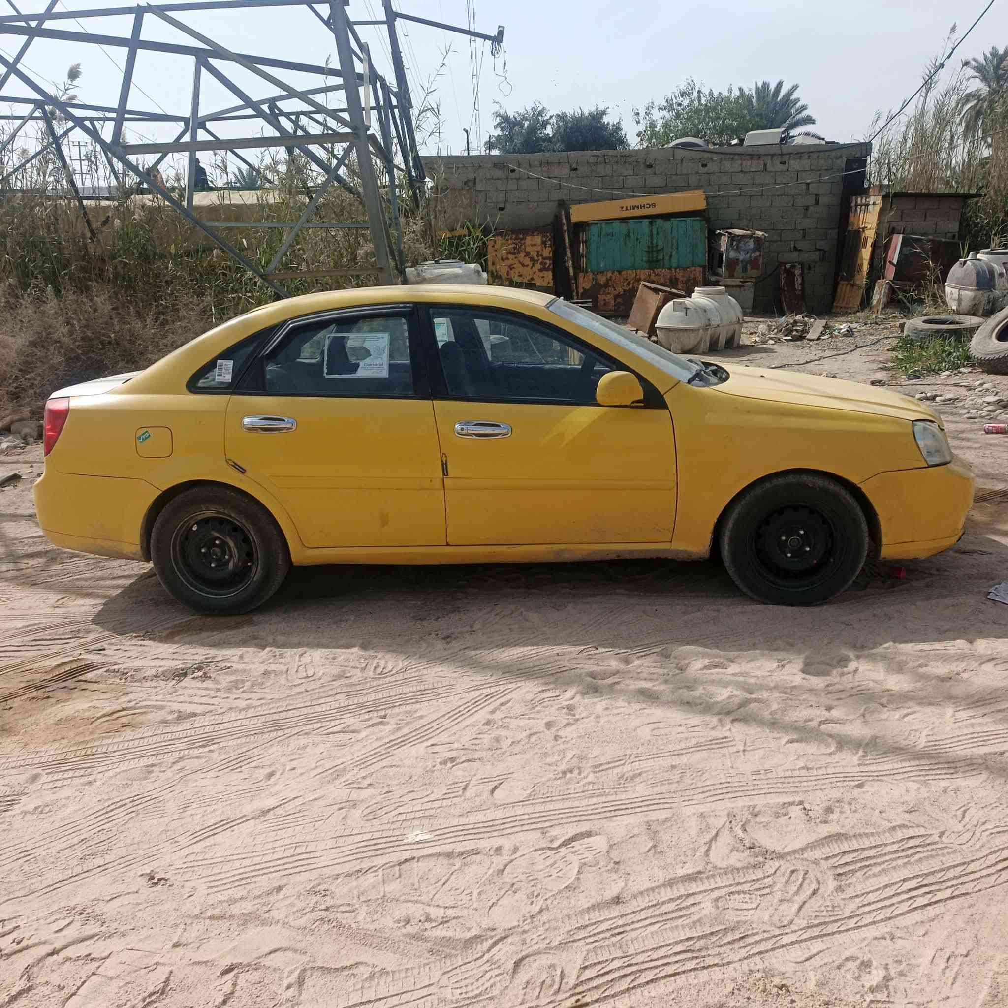 اوبترا للبيع 2007
السيارة مكفولة رقم بغداد 
سعر 45 وبيه مجال مكان السيارة بغداد جرف النداف 
***********
‏‪0790 298 0657‬‏
