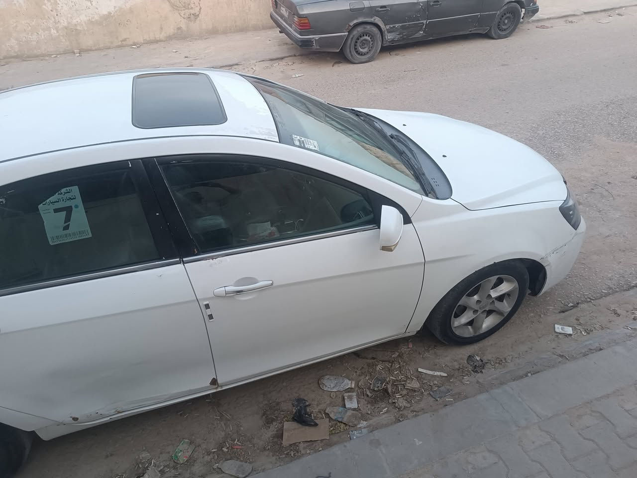 السلام عليكم
للبيع ام كراند صغيرc7
مديل 2013
لون ابيض
رقم نجف مداور ثاني يوم
السنويه لغاية 2027
السياره مكفوله بيه رشات صبغ اثر لتكيط خياس تبريد شغال عوزه بس فان
السياره فول مواسفات فتحه حساسات خلفيه بيه ترحيب عند الفتح
كير ومكينه كفاله
السعر 42 وبيه مجال 
مكانه نجف للاستفسار واتساب ***********
