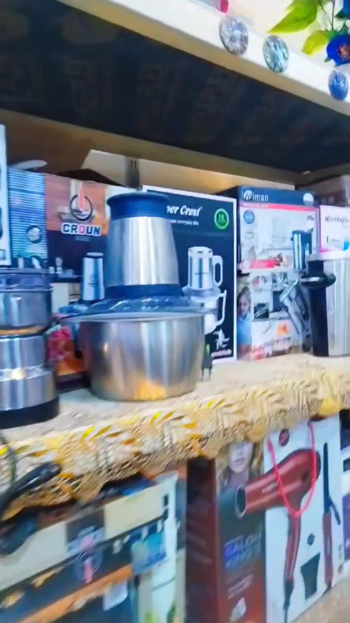 مساء الخير حبيباتي تصوير من داخل مجمع الشمس أنشاء الله تنال اعجابكم حبايبي
اي شي حابين نوفرلكم


**إذا كنت صاحب هذا الإعلان وتريد حذفه لأي سبب، رجاءا أرسل رسالة إلى الدعم الفني**