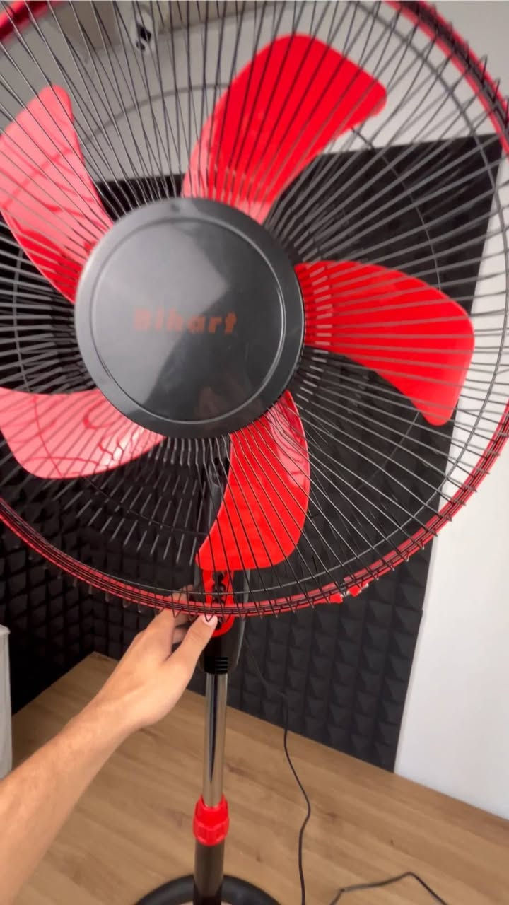 مروحة عمودية كهربائية 16 انج 3 سرعات 💯
متوفر توصيل 🛵


**إذا كنت صاحب هذا الإعلان وتريد حذفه لأي سبب، رجاءا أرسل رسالة إلى الدعم الفني**