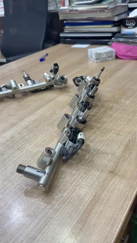 🔴متوفر نوزلات نيسان باترول 6 سلندر تيربو موديل 25.. 26 مال كصه أمريكا شرط اخو الجديد مفحوص و كامل مع المسطره و الفيش و حساس ضغط البنزين و توصيل موجود كل المحافظات للاستفسار راسلني او واتساب ***********
