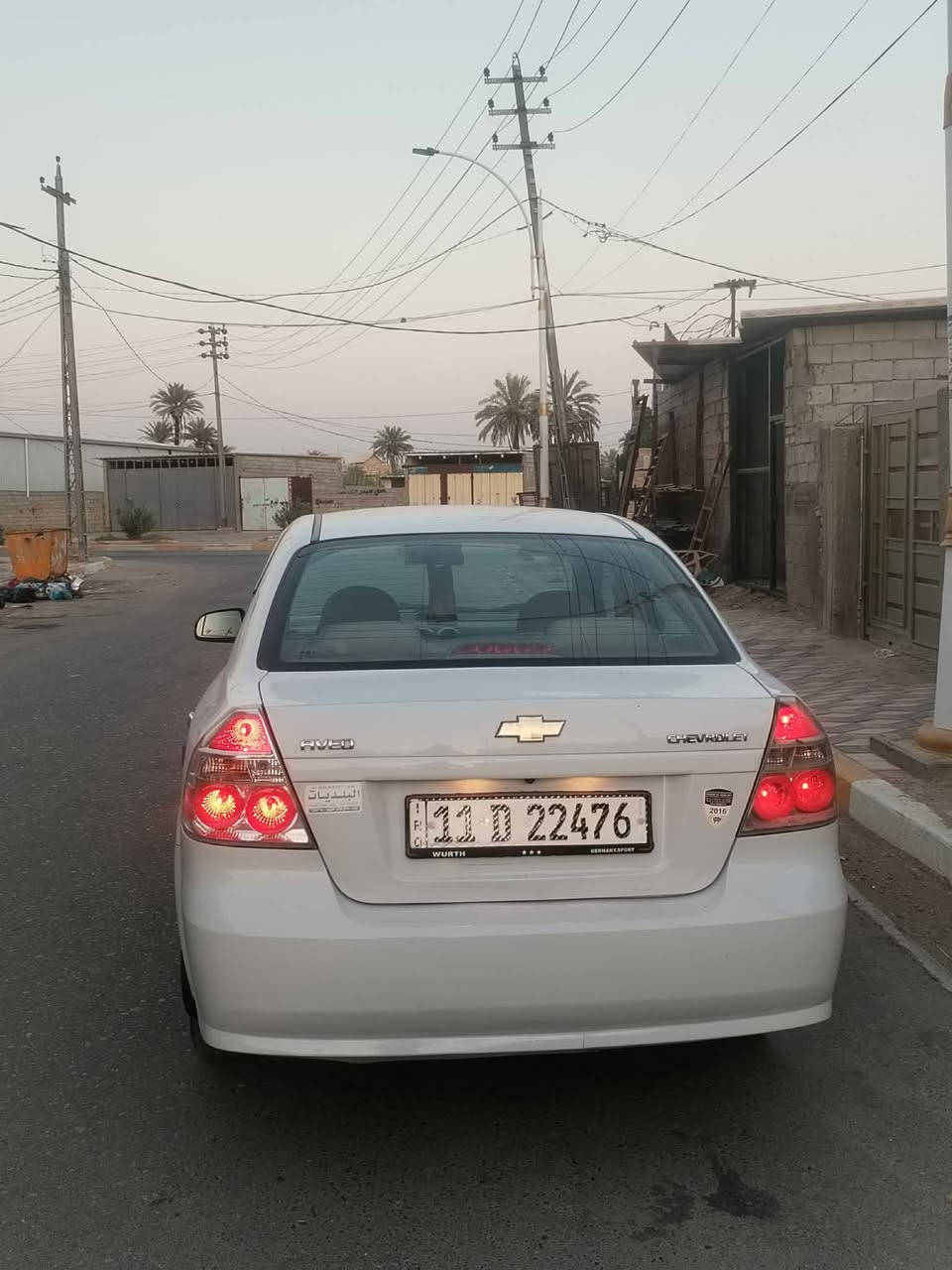 افيو ٢٠١٦ خليجي بيه رشات صبغ فقط سياره جديده ماشي ١٠٠ ألف كم بسمي سعر ٧٨ وبيه مجال للاستفسار ***********
