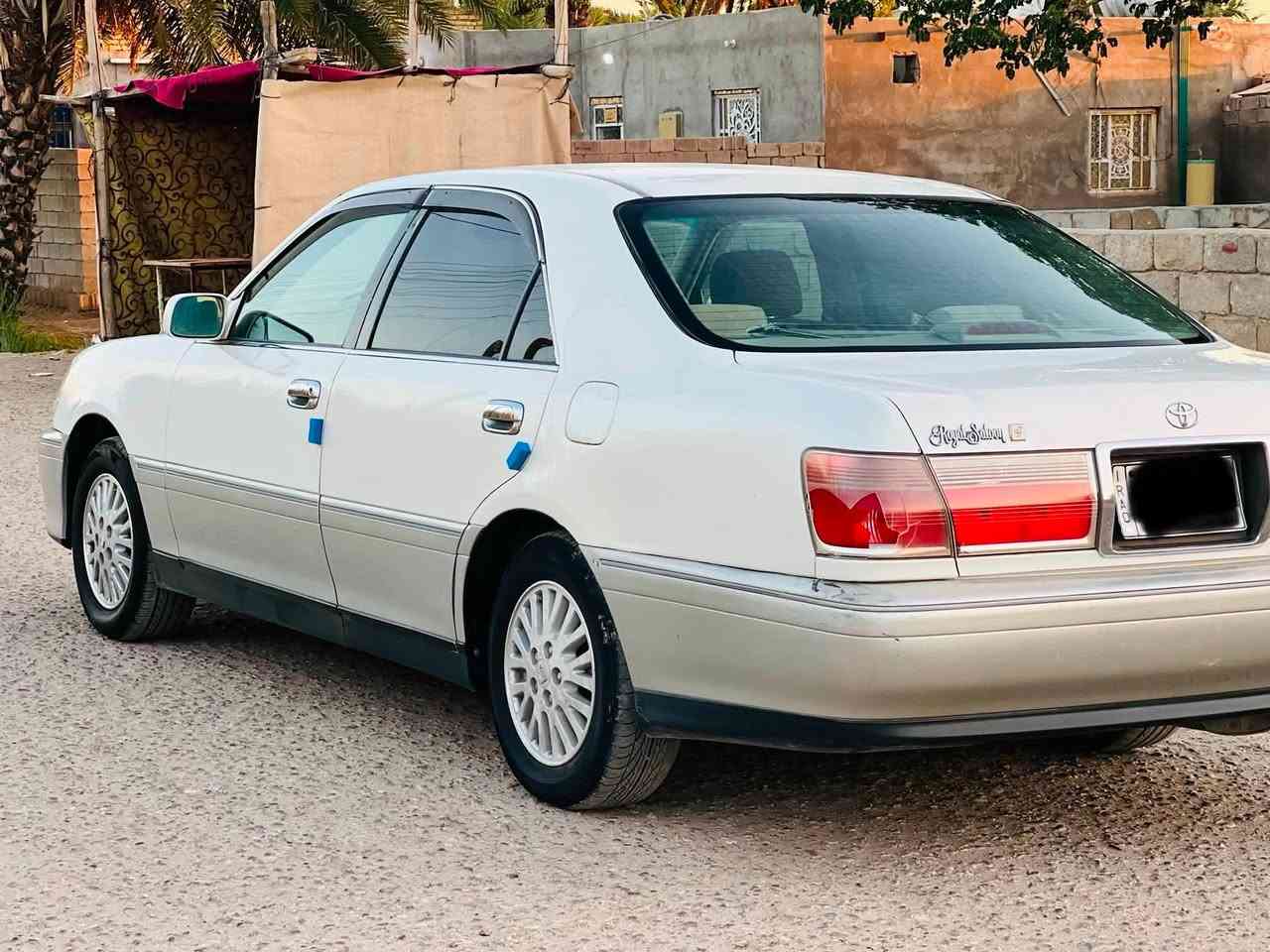 ملكة دخول كارتون زيرو فول مواصفات
كصة جنطة متوم ارقام وسنويه طبق الاصل عظم عاج مكينه وكيرD4 الكبير 4 دكم فول برده خلفيه ستيرن كهربائي اربع كشنات كهربائية دواخل كارتون حداديه ورده وكدام جديده تخم تاير جديد تبريد ثلج شرط ثلاجه خلفية كهربائيات كله شغالة 
سيارة ماناقصة برغي وجاهزه من جميع النواحي 
السعر 35 وبيه مجال 
مكان الشطره ***********
