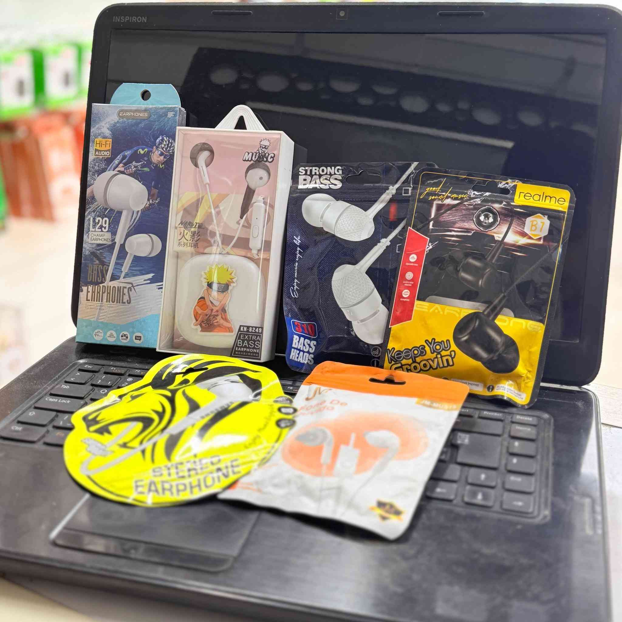 1000 دينار فقط 💵🔥

سماعات 🎧
شاحنات 🔌
كفرات 📲
كيبل AUX 🧵
بسعر #الف_دينار_فقط

اضافةً الى :
ستاند حامل هاتف 🤳
شاحن ايفون  اصلي بضمان سنة كاملة ✅
توصالة سماعة اصلي مباشر 🔥
وايظاً شاحنات اصلية من شركات معروفة ✅
و اجهزة #نوكيا بانسب الاسعار 🔥

📞 للاستفسار اتصل : *********** 
🔺 موقعنا : ديالى - بلدروز - مقابل انفنتي مول الجديد ☑️
