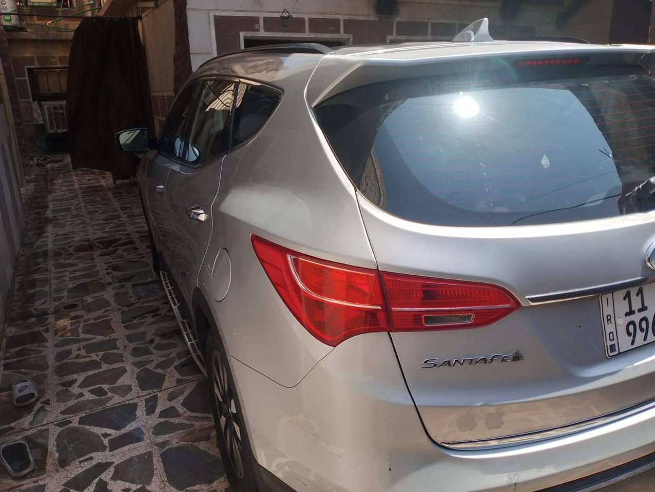 سنتافي 2013 بيه 5قطع صبغ بدون دواخل ابيع حزام 
سياره فول عده فتحه مكينه 2400جي تاي رقم بغداد مميز 
ماشيه 140 تخم تاير صدره 80$عنوانه بغداد حي جميله 
سعره 120$ ***********
