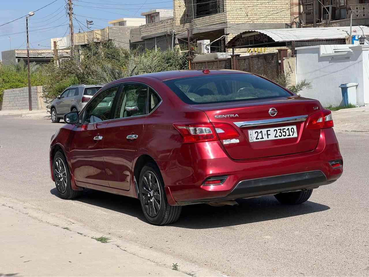 السلام عليكم 
للبيع نيسان سنترا 
موديل 2016 رقم اربيل بسم عربي تحويل وكاله بالخدمه
وارد امريكي محرك 1800
ماشيه 120
السياره جاهزهرمن كل النواحي اي نقص مبيها تبريد ثلج
كير ومحرك لوك ع وضع الشركه
ظررها چاملغ امامي وخشم البنيد بدون اي ظرر داخلي
بدون ايرباك
السعر 106وبي مجال للاستفسار ع 
***********
مكان السياره بغداد السيديه بغداد, العراق
