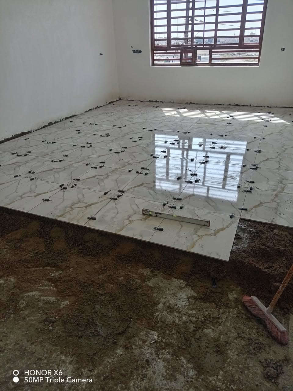 *********** خلفه تطبيك متفرغ حالين
