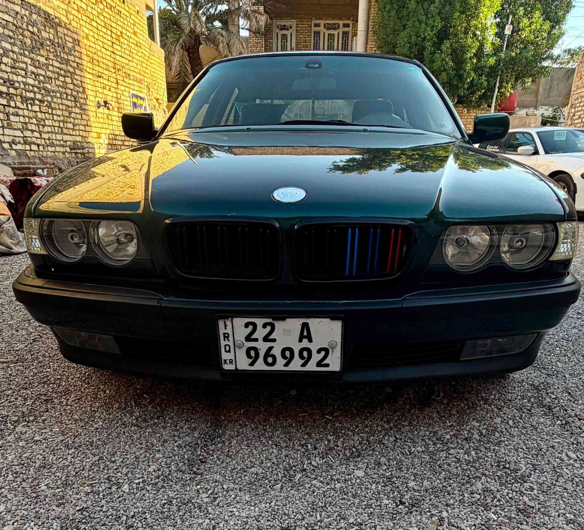 سلام عليكم/ خفاش BMW 730 محرك 740 8V 
مديل 1995 لون زيتوني صبغ جديد السونار بل منشور 
 كهربائيات كلها شغاله تحكم كشنات كامله 
سياره رقم اربيل هزه سنويه كله جديد صارلهن شهر من صادرات
سياره بيها كير ومحرك مكفولات  تشك الكاع ترايك للبصره  
الرقم///‭***********‬
                                    /// ***********5
المكان/// واسط كوت 
السعر  /// 90 وبيها مجال حك الجية

