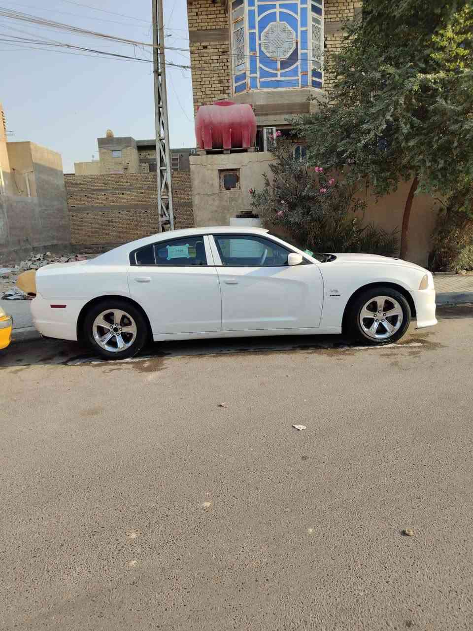 السلام عليكم سياره جارجر 13كفاله كامه من الكص العيب الشرعي مكان السياره البصره بيعه جاملغ بنيد الباقي كفاله عامه الرقم *********** واساب
