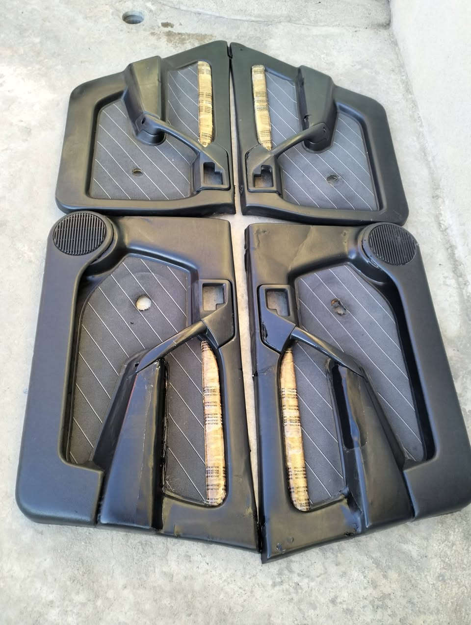 بطاين فكتره للبيع  طخمين  اسواد طخم صاج و طخم عادي  مكان موصل الايسر توصيل ما عندي استفسار على رقم ***********📞�

***********
