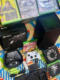 ‏سلام لام عليكم شباب جهاز ‏Xbox seriesx إكس      جميع ملحقات كاملة مع ...