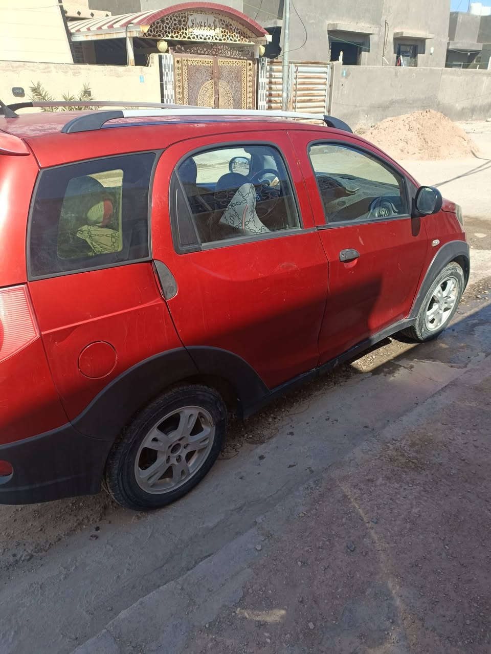 السلام عليكم ورحمه الله وبركاته
شيري x1 موديل 2014 

مكفولة من الضربة القوية 

بيها جراد قمارة وبنيد فقط 

السعر 45 وبيه مجال للطيبين 

مكانها السماوة
***********
