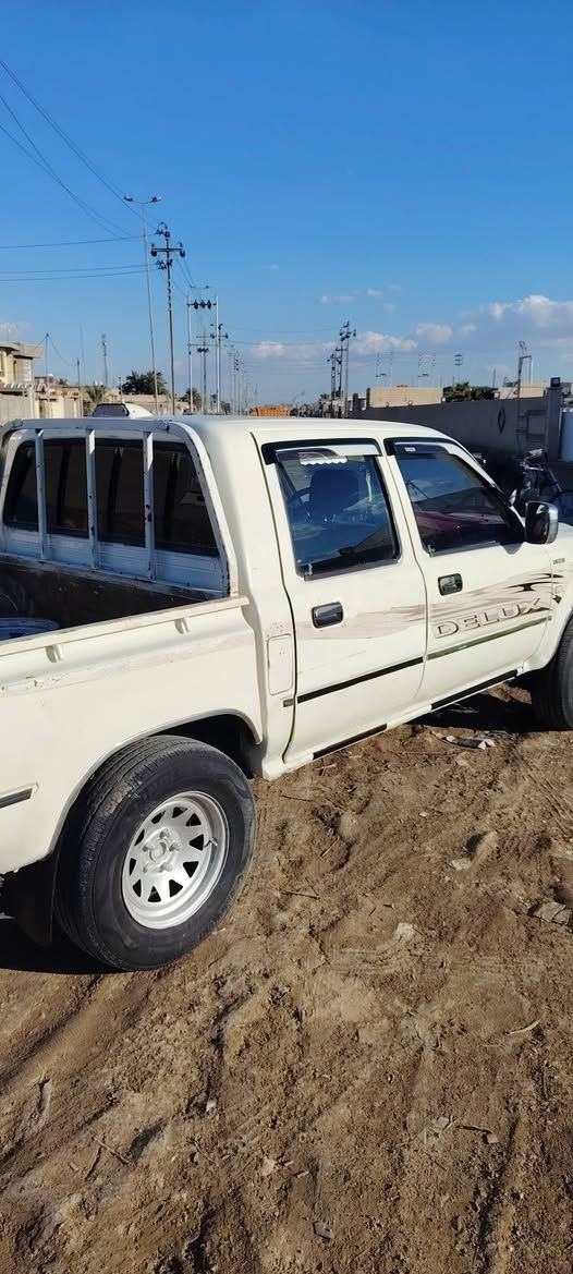 سلام عليكم دير للبيع بدون تحويل رقم بغداد  موديل ٢٠٠٧ صدامي سياره عله وضع شركه بلاديه مكينه وكير وحداديه جدد تخم تاير جدد مكانه ديوانيه سعر 25وبيه مجال رقم ***********
