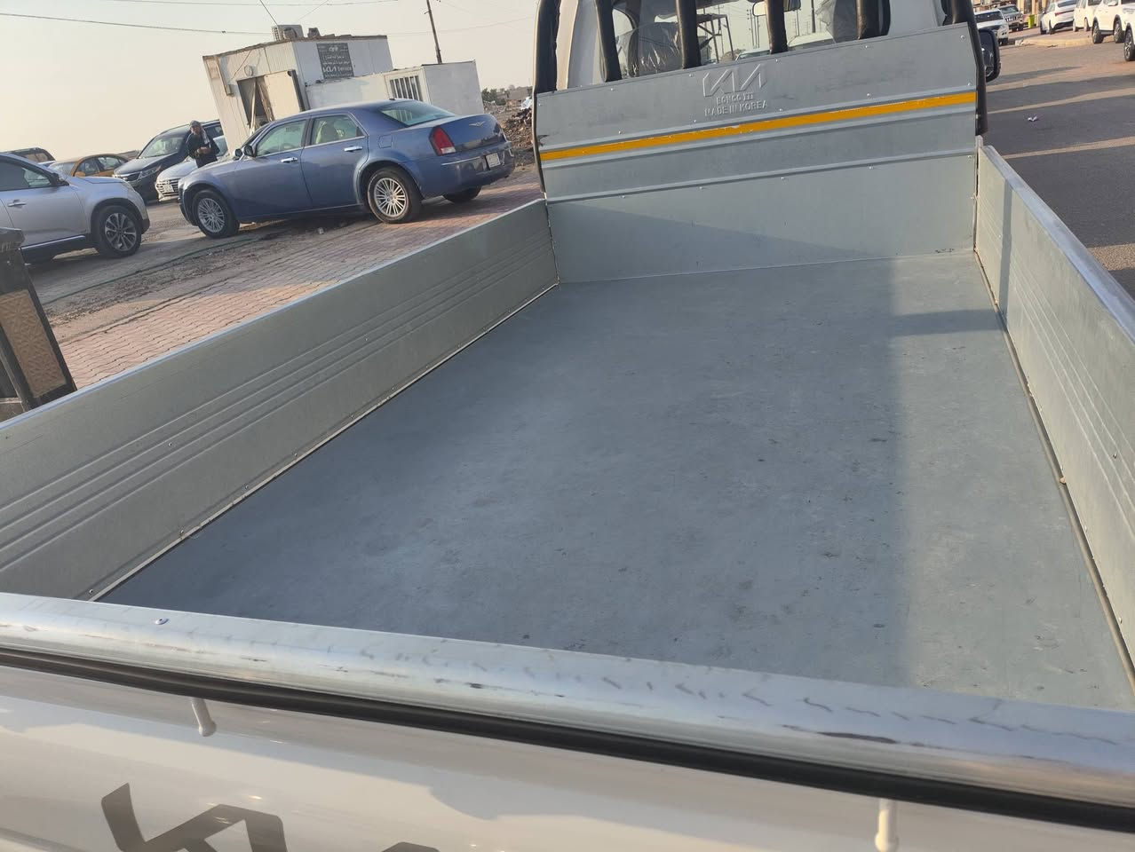 السلام عليكم كيا موديل 26 ماشيه 900كم كفاله عامه وبسمي مكان واسط الكوت مراوس او نقد ***********
***********
