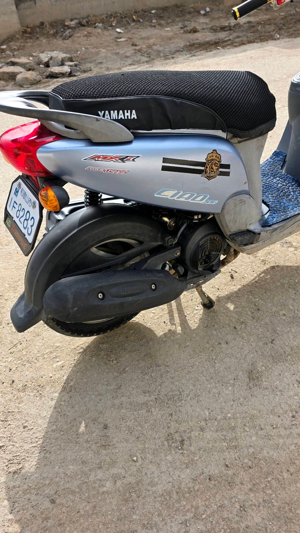 دراجة فلة للبيع العنوان البصرة قضاء المدينة نضافة فول تجي وتشوف انضف من الصور 