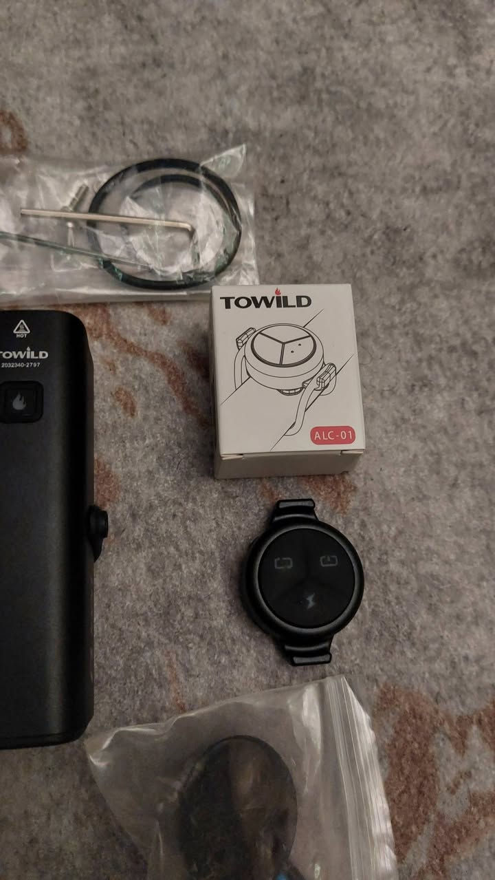 كابتن TOWILD CL1000 جديد
ويا القطعة واير ليس تحكم ٢٤ الف


**إذا كنت صاحب هذا الإعلان وتريد حذفه لأي سبب، رجاءا أرسل رسالة إلى الدعم الفني**