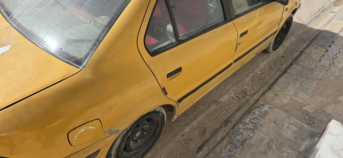 السلام عليكم ورحمة الله وبركاته
سمند 2011 مكفوله من ضربه ولا صبغ وسياره جاهزه من كلشي حت تبريده يشتغل مكينه وكير مالكه بغداد 
بس اني اكفلك عشائر وقانون 
سعره 15 ورقه وبيه مجال قليل حق لجيه 
مكاني النجف الاشرف 
رقم تلفون ‏‪0781 453 0853‬‏
