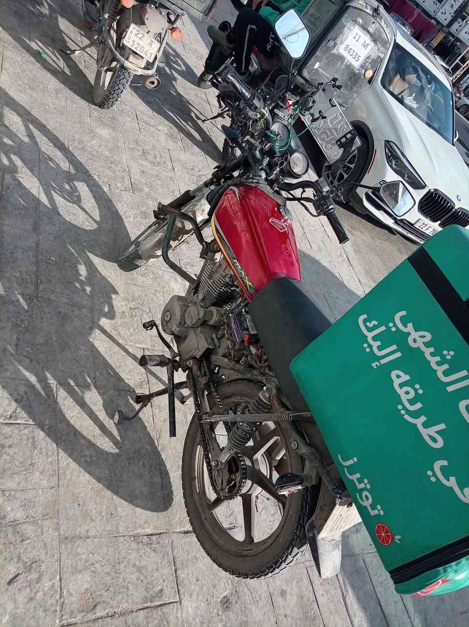 سلام علیکم شباب شاينك موديل ٢٣ للبيع مرقمه رقم دياله تحويل ثاني يوم مشروع وطني لوحتين نكليزي دراجه خير من الله بيه نواقص بسيطه ويرادها تانكي ازرك لونها الاساسي ازرك مكاني كراده شارع ٦٢

*********** الشراي يتصل فقط او واتس اب السعر ١٣٠٠ وبيها مجال
