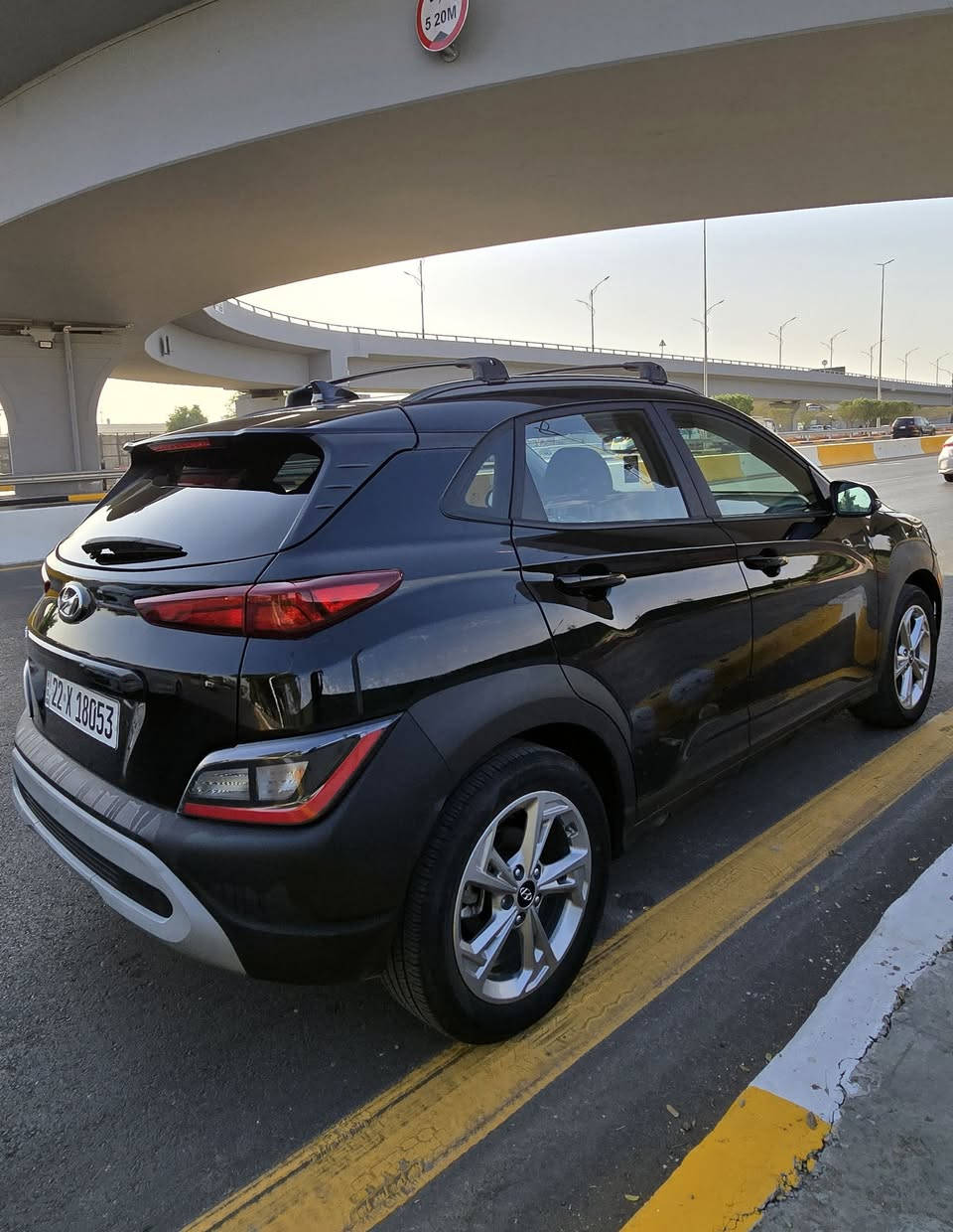 هونداي كونا 2023 محرك 2000 دوش
ضررها طرف البنيد فقط
بدون ايرباك وبدون دواخل
( ماشية 26)
رقم اربيل هزة وفحص كلة جديد تحويل مضمون
المواصفات :
بصمة تشغيل + بصمة ابواب + بصمة صندوك
تشغيل عن بعد
شاشة كبيرةتدعم كار بلي +gps
نقطة عمياء بالمري+ اشاير بالمري
رادار امامي تنبيه مانع تصادم
رادارات جانبيه تنبيه
رادار خلفي تنبيه عند الرجوع بريك ذاتي
تحديد مسار نظام السياقة الذاتية بين الخطوط
شاشة اعطال ملونة مع ترحيب
ثلاث وضعيات للقياده normal + sport + smart
وباقي المواصفات المعروفة
السيارة جديدة ونظيفة جدا كاملة وجاهزة مابيها اي نقص من كل نواحي
العنوان : بغداد / الكاظمية
للاستفسار : *********** ومتوفر بي واتساب
