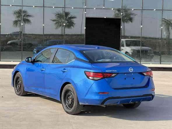 السلام عليكم 
بيع سريع 108$ورقه😱😱
نيسان سينترا 2023
ضرر/ اربع قطعة صبوخ
بدون دواخل  و ايرباك سكان راجع سيستم
مواصفات SV
👇🏻
بصمه
بابين بصمه
تشغل ان بعد
شاشه
كاميره
حساس
رادار
كشنات هيتر
تحدت سرعه
تبريد شغال
تحكمات ستيرن
ايكوسبورت
نيضام ايكو
رادار

حجر كزوز بشرط 
سياره جاهز بدون مسرف
سياره بدون رقم شرط تترقيم شيمالي 

سعر بلاش 108$ورقه
 *********** واتساب فقط للتواصل 

عنوان عقرة اكر
