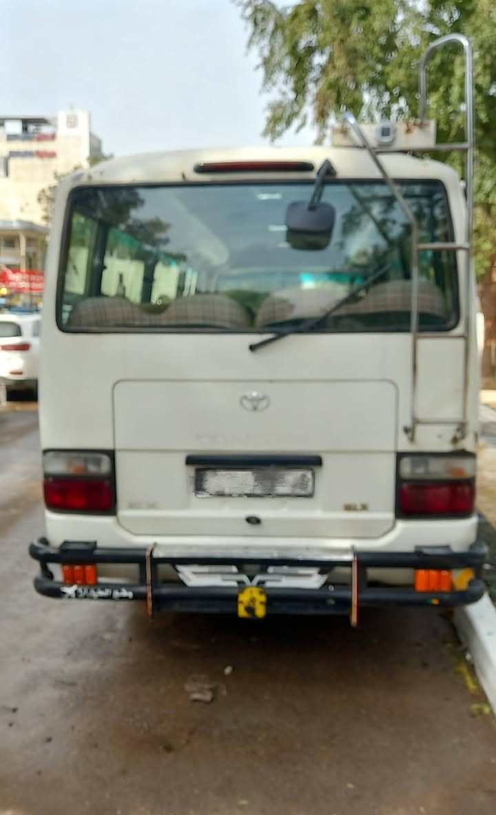 سلام عليكم ورحمه الله وبركاته للبيع كوستر تيوته راس ثور
محرك جديد جمره قبل ثلاث شهر                                 كير. وكسل      خير من الله            صدر  جديد
منظومه غاز 80لتر كلشي بيه جديد نوزلات غاز جديده
فيتبم و نوزلات بانزين و بلكات جديد
باب العبري كهربائي
سياره كفاله
رقم سياره سليمانيه جديد
بسمي تحويل ثاني يوم
***********مامتواجد على فيس
العنوان سياره البياع شارع رافدين يم سواق العسل
سعر سياره 205$ و بيه مجال
