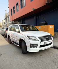 لكزس LX 570 • ٢٠١٣ • فول فول