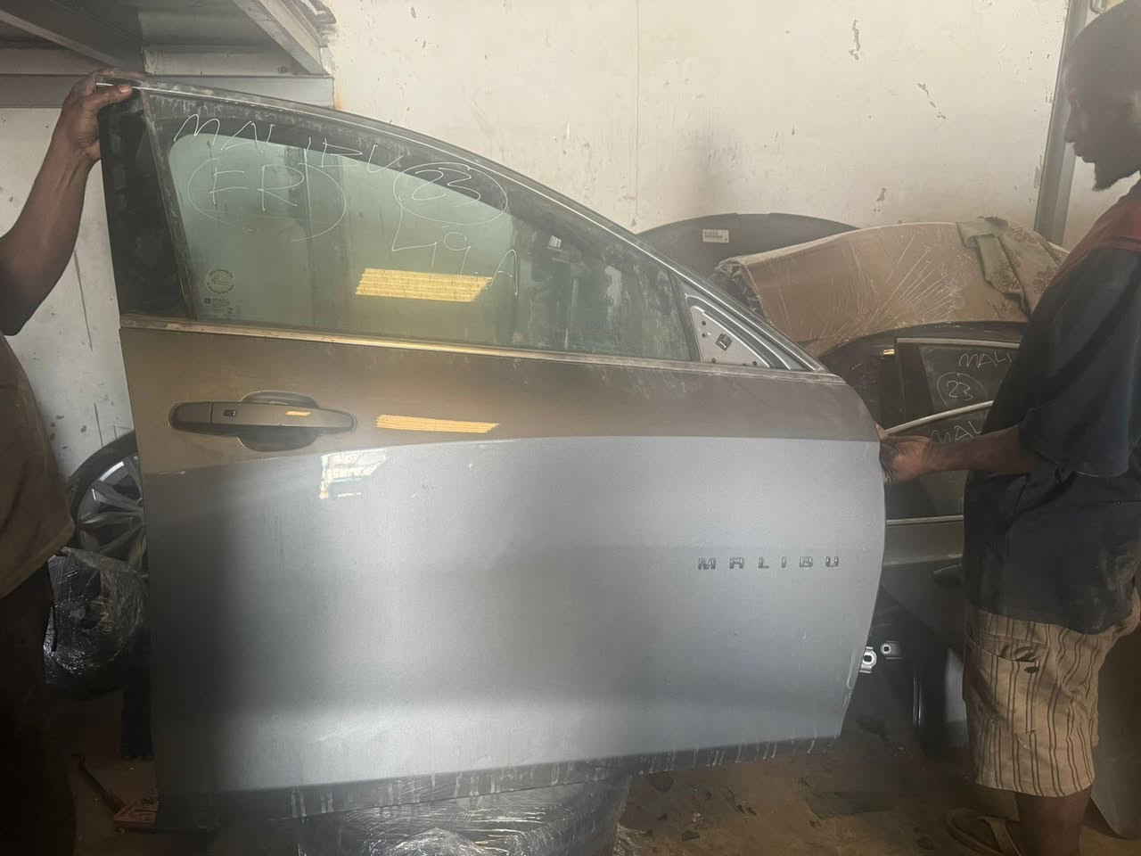 توفر ابواب وجاملغ امامي ودعاميات ماليبو 2024
اضافه للمكاين والدشبول والشاشات والحداديه وادوات الصدر


**إذا كنت صاحب هذا الإعلان وتريد حذفه لأي سبب، رجاءا أرسل رسالة إلى الدعم الفني**