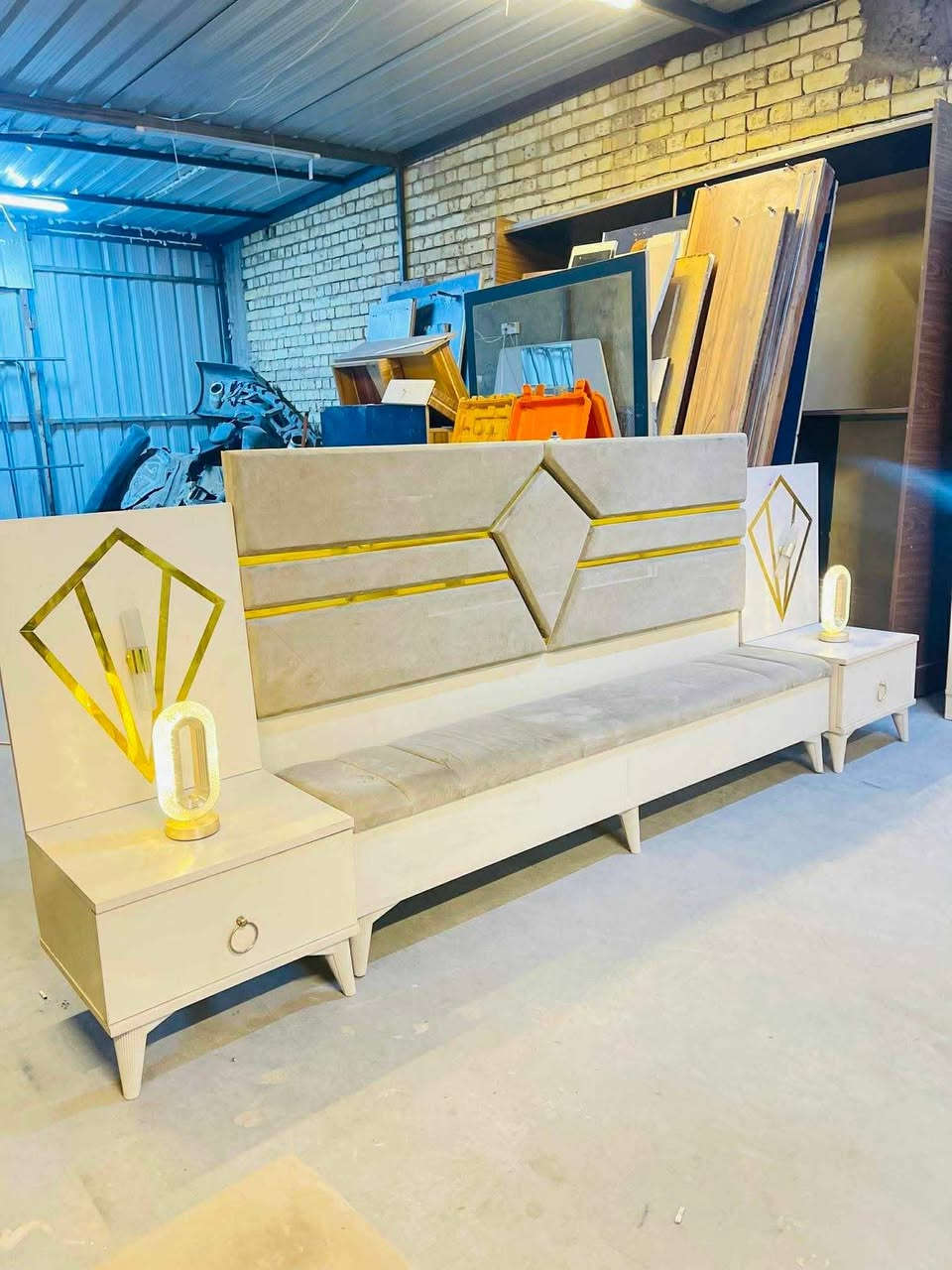 غرفه ترڪي مستخدم 
مديل حديث 🇹🇷
10قطع 
جربايه مخزن 🛌
شازلون مخزن 💢
نضافه 95\💯
نضام ابواب 💢
السعر 700💸
مع شد🪛 ونقل 🚚  مجاني  داخل بغداد  محافظات بكروه


**إذا كنت صاحب هذا الإعلان وتريد حذفه لأي سبب، رجاءا أرسل رسالة إلى الدعم الفني**