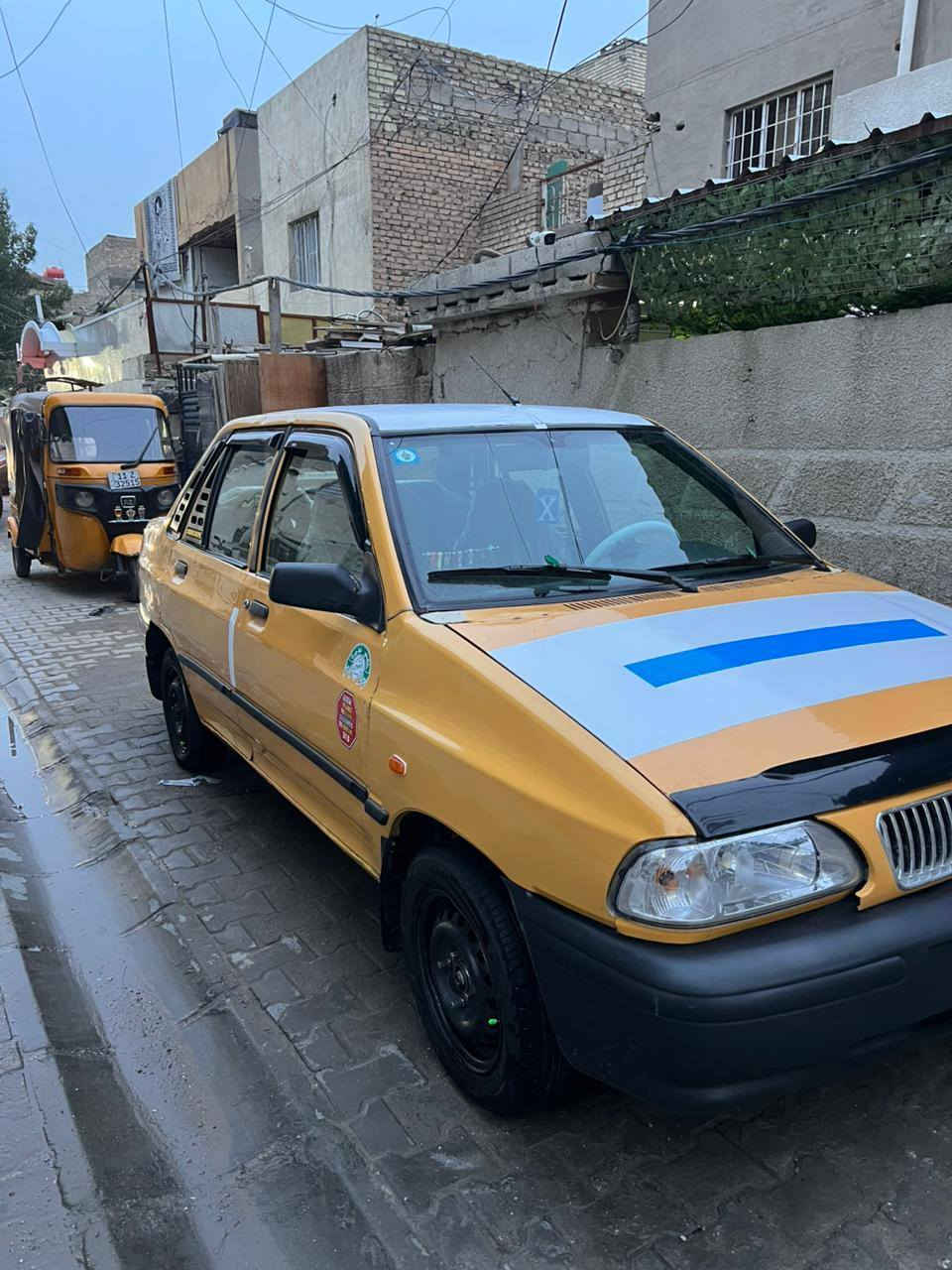 السلام عليكم سايبه 2011 سياره حلوه ونضيفه مكينه كير مكفولات حداديه جديده تخم تاير جديد كهربايات كلها شغاله 
تبريد نقص غاز دواخل جديده سياره بوجهك للشارع خير من الله عنواني الكاظميه فلكة صلاح الدين باقي التفاصيل اتصال رقم بي واتساب *********** السعر٢٧
