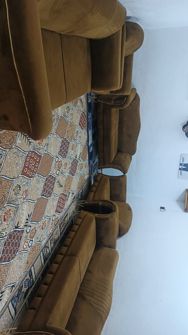 تخم تركي 10 مقاعد تخم نظافه 100% 
استخدام اقل 15 يوم 
سعره 380 وبي مجال  
يوجد توصيل بكروه ب واتساب
***********
