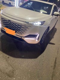 شانجان يوني كي ( UNI K )  موديل 2023 فول مواصفات  لون ابيض سقف بانورام...