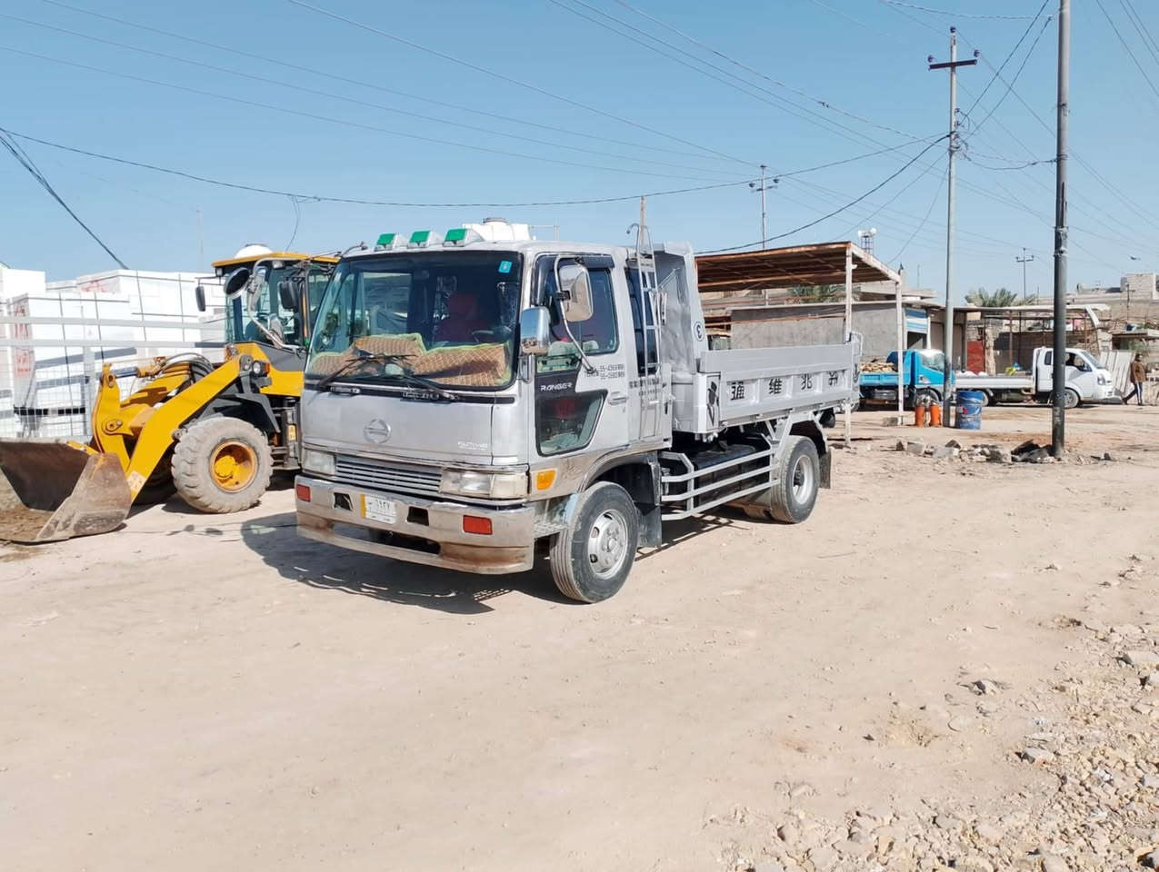 سلام عليكم سيارة هينو طيرة للبيع موديل ٩١مكينه 70 رقم بغداد مداور ثاني يوم تاير 17.5 تخم سيارة 7 نمرة صفاحيات البدي تتفتح المكان شامية الاستفسار عبر الرقم *********** مكلف بلنشر غير موجود في الفيس
