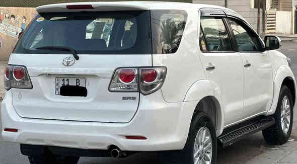 السلام عليكم عندي تيوتا فورتشنر 2012وارد خليجي مكفوله ماعده 3قطع صبغ بدون دواخل فقط ول باقي مكفول السياره محرك وكير مكفولات حجم المحرك 4اسلندر 2700 مواصفات السياره 7راكب 3قطع تبريد شاشه جبيره حساسات خلفيه كامره خلفيه فورويل شغال لايت عدسه دواخل عسلي كير اوتماتيك تخم تاير جديد وبعد بيها اهواي مواصفات مذاكرهن السياره تخم تاير وكهربايات وحداديه وباتري كلهن كفاله السياره ماشيه 208KMحقيقي قابله الزياده السياره رقمه بغداد الدولي وباسمي شرط التحويل السعر 173وبيها مجال للطيبين استفسار علئ هذا الرقم ***********ملاحضه مكان السياره بغداد الدوره بغداد
