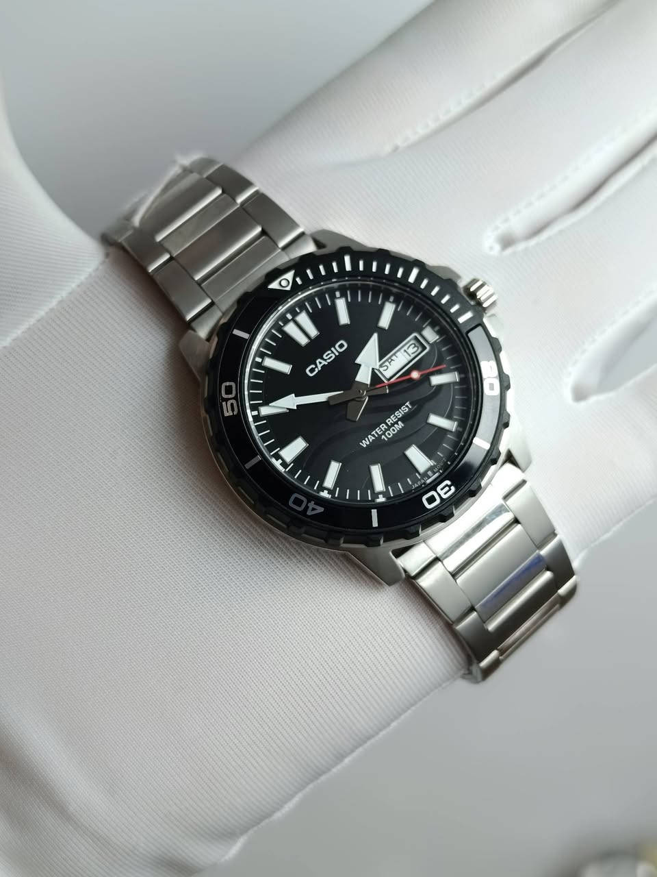 CASIO original watches
الضمان 3 سنوات 

الاقطار 41 للبيبسي والباتمان

40 ملم للبلاك والكرونو گراف 

للحجز يرجى مراسلة الصفحة 

للحجز عبر الواتساب ***********
