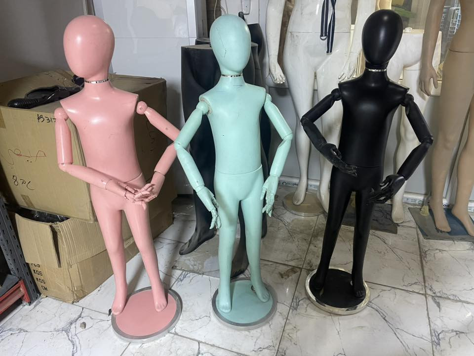 عندي ملكانات للبيع للتواصل *********** وات ساب
