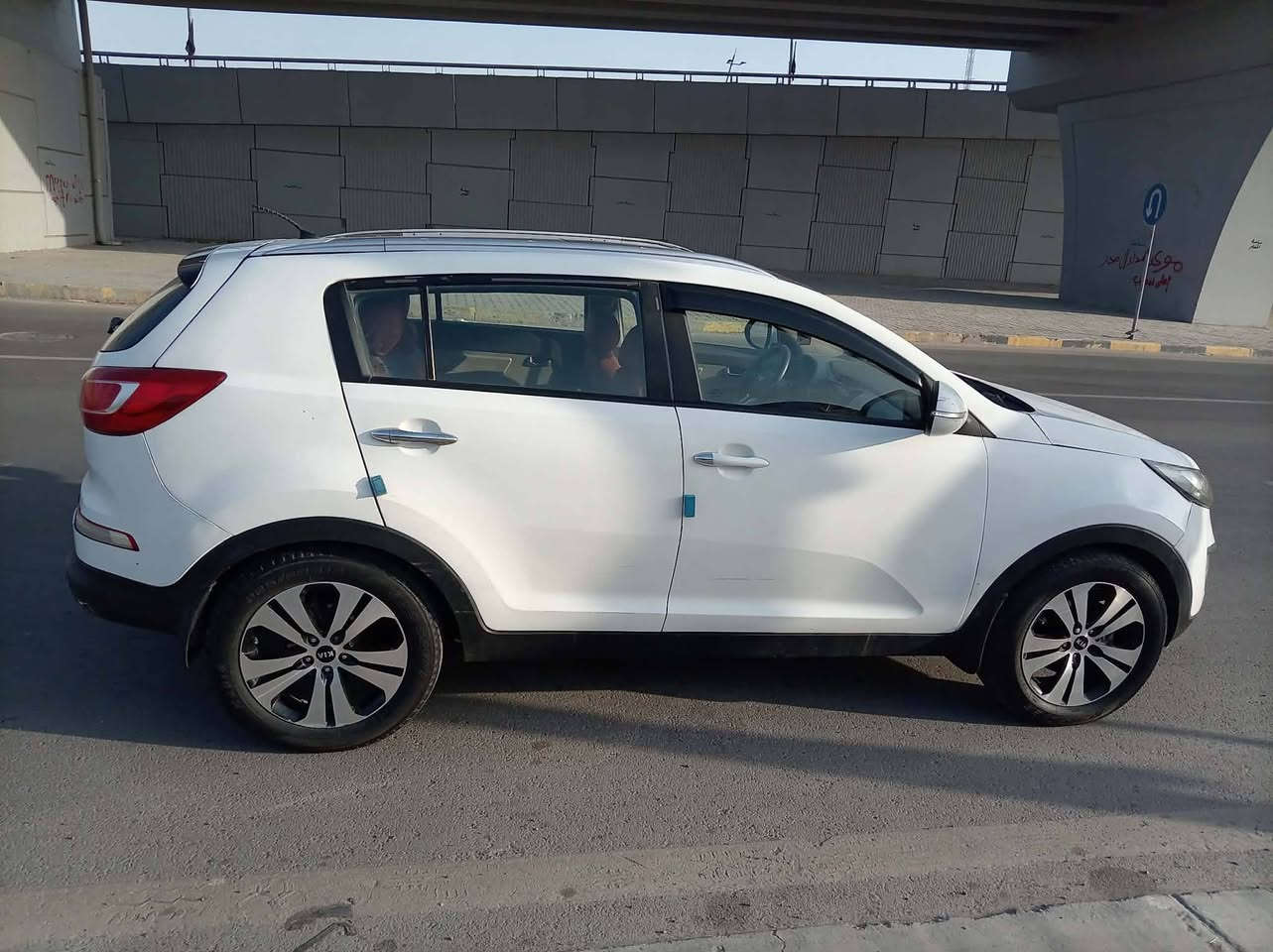 كيا سبورتج خليجي موديل 2012 رقم اربيل مصبوغه احزام ابيع عام  سعر 115 بيها مجال قليل  عنوان بغداد بلديات ***********.
