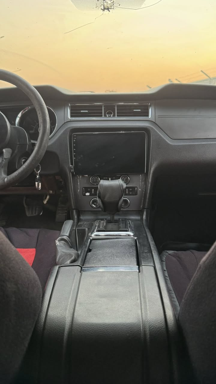 موستنك ٢٠١٠ كشف
لون ازرق مغلف ازرق طافي 
سياره جاهزه بيه نقوصات بسيطه 
سياره رقم مميز  
سياره خير من الله تحتاج شي بسيط 
سياره اكفل فقط اصوليات لان موديل ٢٠١٠ ورياضي
سعره 58 وبيه مجال للشراي 
***********
