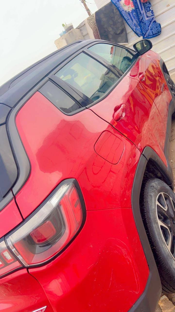 السلام عليكم للبيع موديل ٢٠ سنويه لغايه ٢٩ ضرر دعاميه فقط مكلف بالنشر تفاصيل أكثر يم راعيها هاذا رقمه عنوانه البصره ***********
