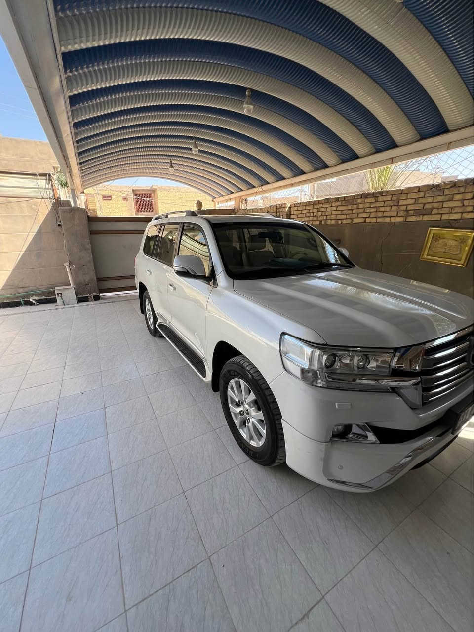 لاندكوروز  2016  بريم سعر 485 بيه مجال الشراي 
السياره كفاله جديده كلش محرك 6 
بسمي رقم بغداد دولي السنويه 2030
السياره ماشيه ١٣٥ 
العنوان الديوانيه حي جامعه 
 اتصال و واتساب. *********** ديوانية, القادسية
