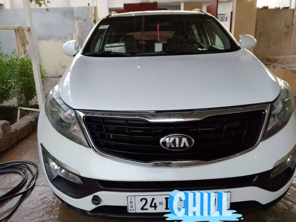 كيا سبورتاج 2016 بدون صبغ بدون ضرر فقط شبر بارد بقبغ الصندوق رقم سنوية هزة جديد و بسمي السيارة كير محرك شرط السعر 155 و بيها مجال بسيط الشراي يتصل
*********** / ***********
