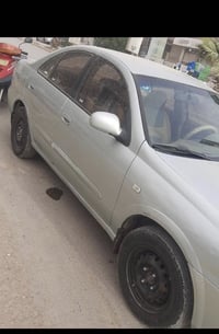 سني نيسان 2007 بدوون ضرر بدون صبغ سيارة اثر شخوط قليلة رقم بغداد دولي ...