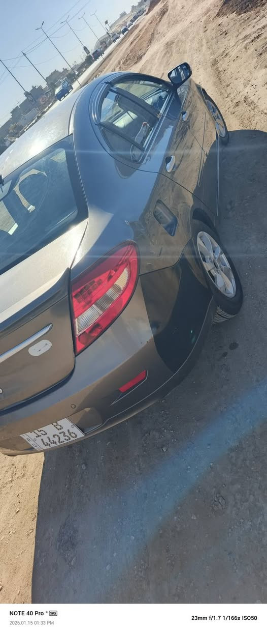 بروتون ٢٠١٦ محرك ١٦٠٠ محرك كير جدد تخم تاير مابيه ضربه قويه رايده ٦٠ هذا رقمي ***********
