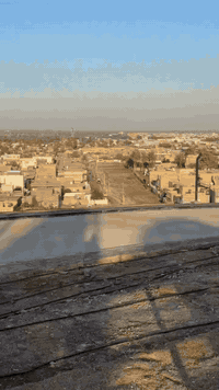 السلام عليكم قطع اراضي للبيع طابو زراعي ب اسم شخص واحد 30 قطعه
موقع المجمع (مجمع بابليون السكني ) 
تبليط جديد ماء كهرباء 
الموقع ولاغلطه للاستفسار ***********
